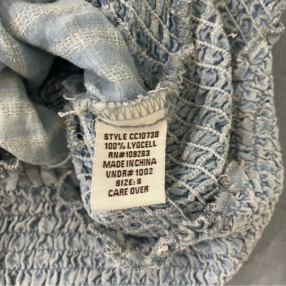 Chambrey colored crop top - Picture 5 of 5